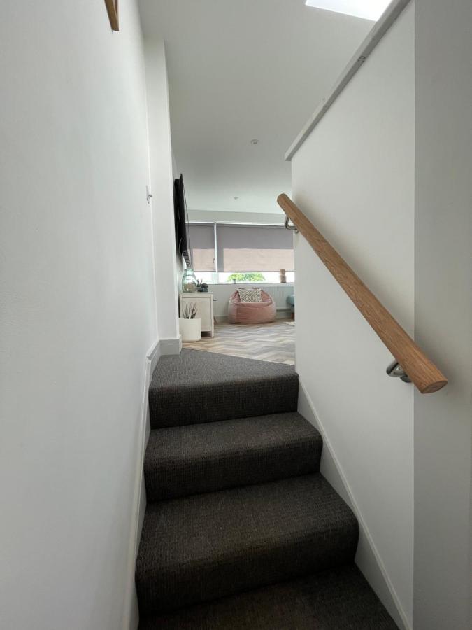 Lees Lookout Holt ,2 Bedroom Luxury Apartment With Private Parking Luaran gambar
